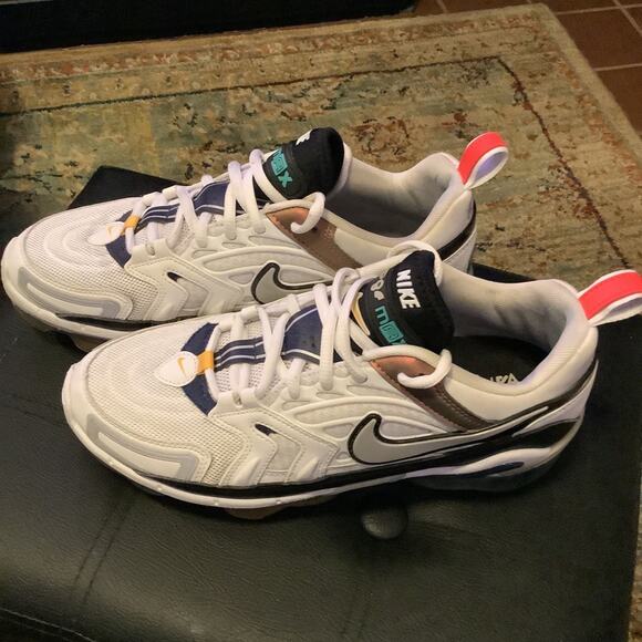 Nike Air VaporMax EVO White, Navy Blue, Grey Sneakers, Women's 9 - Picture 2 of 5